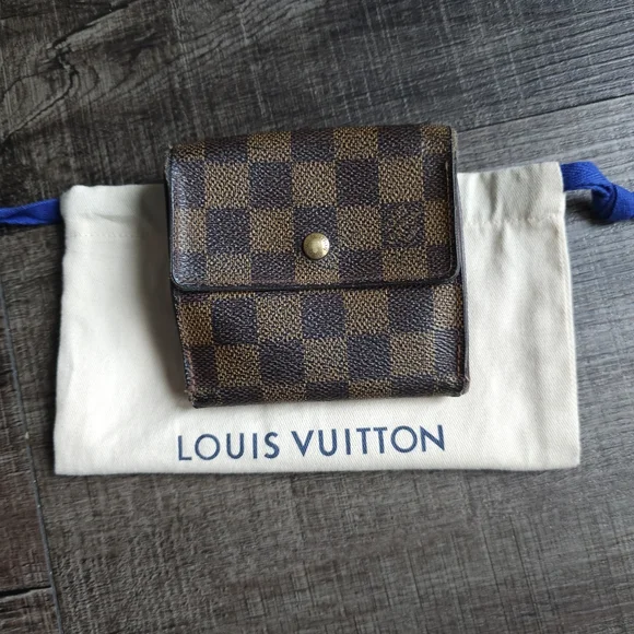 LOUIS VUITTON - wallet - Picture 1 of 16